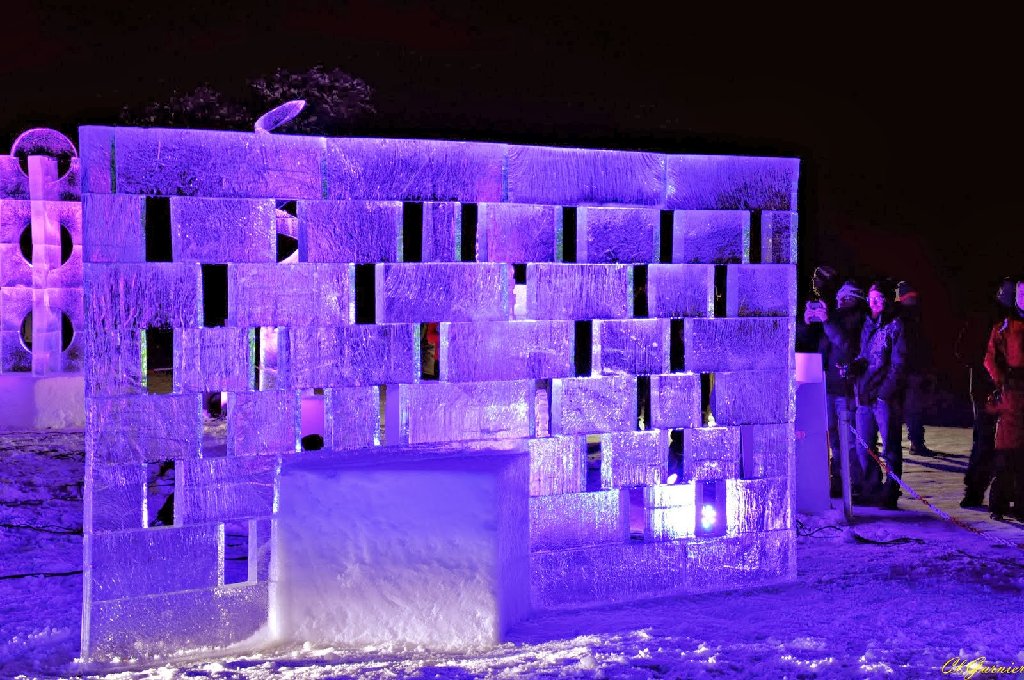 1401-338-Just-another-light-in-the-wall.JPG - Just another light in the wall - 3�me PRIX DU JURY