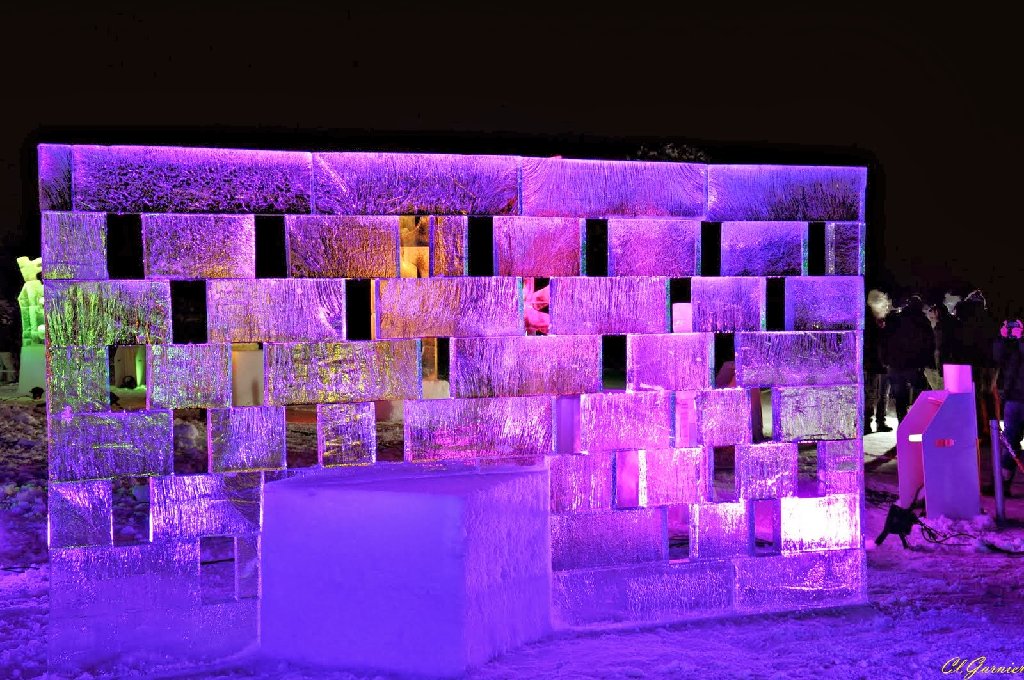 1401-346-Just-another-light-in-the-wall.JPG - Just another light in the wall - 3�me PRIX DU JURY